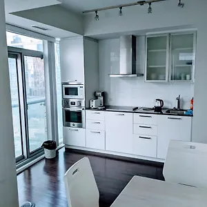  Apartment Ice Canada